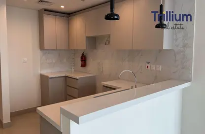 Kitchen image for: Apartment - 2 Bedrooms - 3 Bathrooms for sale in 1 Residences - Wasl1 - Al Kifaf - Dubai, Image 1
