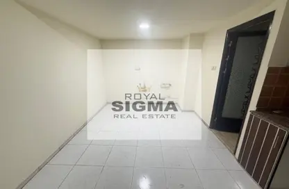 Apartment - Studio - 1 Bathroom for rent in Mankhool Building - Mankhool - Bur Dubai - Dubai