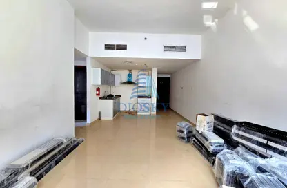 شقة - غرفة نوم - 2 حمامات للايجار في مسكن الامير - قرية الجميرا سركل - دبي شقة - غرفة نوم - 2 حمامات للايجار في مسكن الامير - قرية الجميرا سركل - دبي