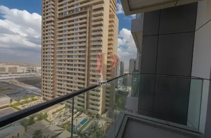 Apartment - Studio - 1 Bathroom for rent in Golden Dream Tower 1 - Jumeirah Village Circle - Dubai