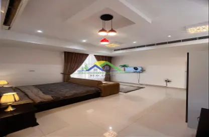 Room / Bedroom image for: Apartment - 1 Bathroom for rent in Magar Al Dhabi - Falaj Hazzaa - Al Ain, Image 1