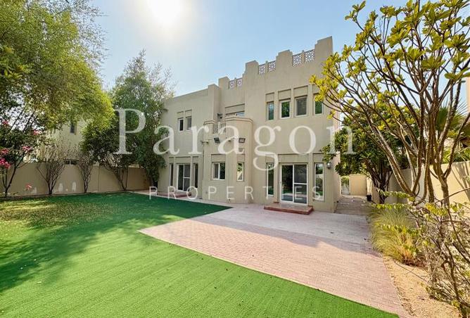 15121109 - Property Image 2