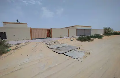 أرض - استوديو للايجار في الصجعة الصناعية - آلصجعه - الشارقة