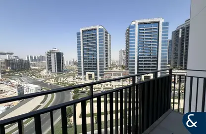شقة - غرفة نوم - 2 حمامات للايجار في بيفرلي بوليفارد - ارجان - دبي
