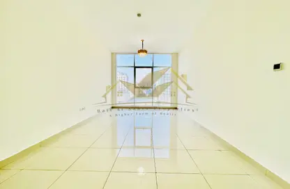 Apartment - 1 Bedroom - 2 Bathrooms for rent in Jumeirah Garden City - Al Satwa - Dubai
