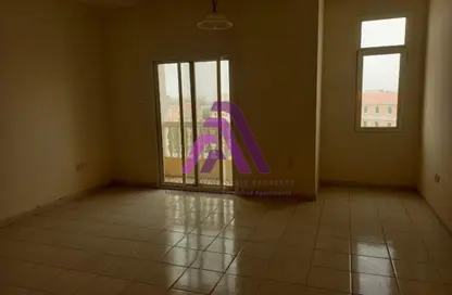 Apartment - Studio - 1 Bathroom for rent in France Cluster - International City - Dubai
