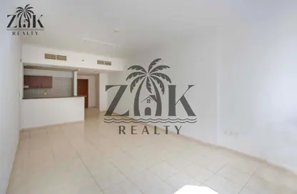 شقة - 2 غرف نوم - 2 حمامات للبيع في سكاي كورتس تاور D - أبراج سكاي كورتس - دبي لاند - دبي