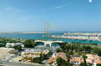 Apartment - 5 Bedrooms - 6 Bathrooms for rent in Al Aryam Tower - Tourist Club Area - Abu Dhabi