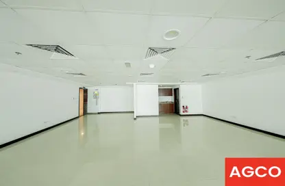 Office Space - Studio - 2 Bathrooms for rent in One Lake Plaza - Lake Allure - Jumeirah Lake Towers - Dubai