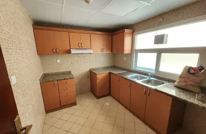 Apartment - 1 Bedroom - 2 Bathrooms for rent in Muwaileh 29 Building - Muwaileh - Sharjah