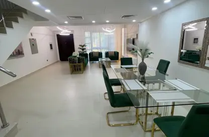Villa - 4 Bedrooms - 5 Bathrooms for rent in Sydney Villas - District 18 - Jumeirah Village Circle - Dubai