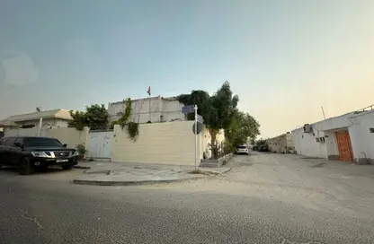 فيلا - 4 غرف نوم - 4 حمامات للبيع في الناصرية - الشارقة