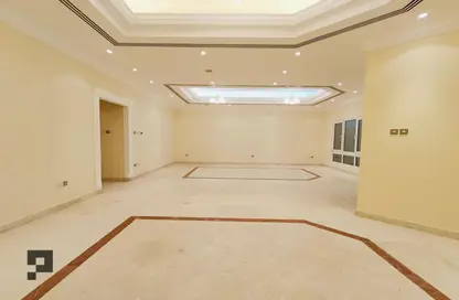 Villa - 5 Bedrooms - 6 Bathrooms for rent in Al Muntazah - Sharjah