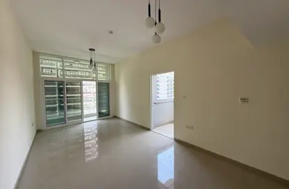شقة - 2 غرف نوم - 2 حمامات للبيع في برج يونى استايت الرياضية - مدينة دبي الرياضية - دبي