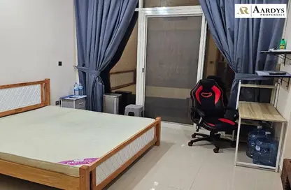 Apartment - Studio - 1 Bathroom for rent in Uniestate Millennium Tower - Dubai Silicon Oasis - Dubai