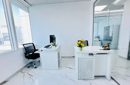 Office Space - Studio - 1 Bathroom for rent in Al Shindagah - Dubai