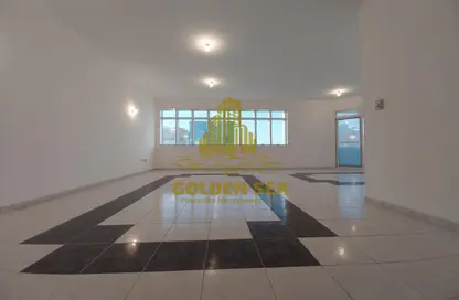 Empty Room image for: Apartment - 3 Bedrooms - 3 Bathrooms for rent in Habib Bank Tower - Muroor Area - Abu Dhabi, Image 1