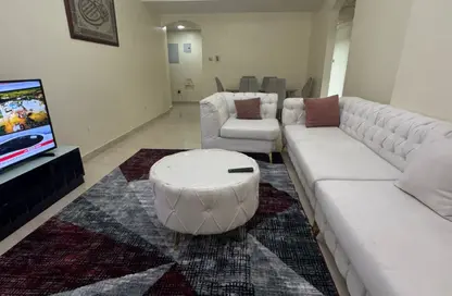 شقة - 3 غرف نوم - 3 حمامات للايجار في مبنى القاسمية 13 - الند - القاسمية - الشارقة