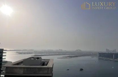 Apartment - 1 Bedroom - 1 Bathroom for rent in Marina Vista - EMAAR Beachfront - Dubai Harbour - Dubai