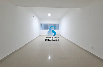 شقة - 1 حمام للايجار في مجمع النهدة السكني - النهدة - الشارقة