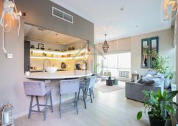 Living / Dining Room image for: Apartment - 2 bedrooms - 2 bathrooms for sale in Al Majara 1 - Al Majara - Dubai Marina - Dubai, Image 1