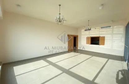 Apartment - 1 Bedroom - 1 Bathroom for rent in Julphar Residential Tower - Julphar Towers - Al Nakheel - Ras Al Khaimah