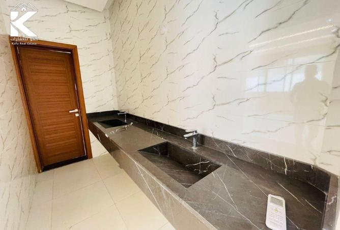 15669789 - Property Image 2