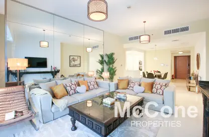 Apartment - 2 Bedrooms - 2 Bathrooms for rent in Trident Grand Residence - Dubai Marina - Dubai