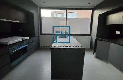 فيلا - 5 غرف نوم - 7 حمامات للايجار في كايا - مسار - تلال سيتي - الشارقة فيلا - 5 غرف نوم - 7 حمامات للايجار في كايا - مسار - تلال سيتي - الشارقة