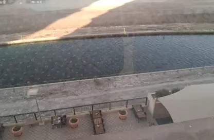 شقة - غرفة نوم - 2 حمامات للبيع في ويست 2 - مساكن القناه المائية - مدينة دبي الرياضية - دبي
