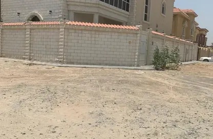 فيلا - 4 غرف نوم - 6 حمامات للايجار في 2 المويهات - المويهات - عجمان