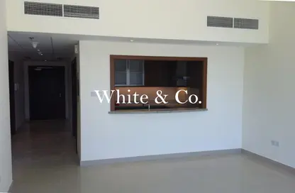 Apartment - 1 Bedroom - 2 Bathrooms for sale in Standpoint Tower 1 - Standpoint Towers - Downtown Dubai - Dubai Apartment - 1 Bedroom - 2 Bathrooms for sale in Standpoint Tower 1 - Standpoint Towers - Downtown Dubai - Dubai