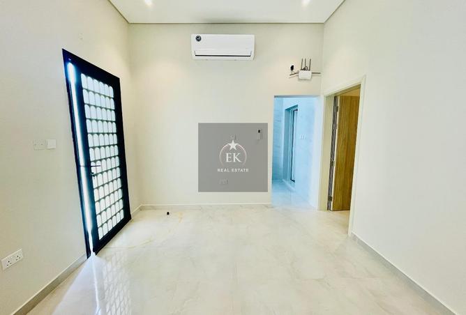 15418467 - Property Image 2