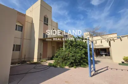 Villa - 5 Bedrooms - 3 Bathrooms for sale in Al Jazirah Al Hamra - Al Hamra Village - Ras Al Khaimah Villa - 5 Bedrooms - 3 Bathrooms for sale in Al Jazirah Al Hamra - Al Hamra Village - Ras Al Khaimah