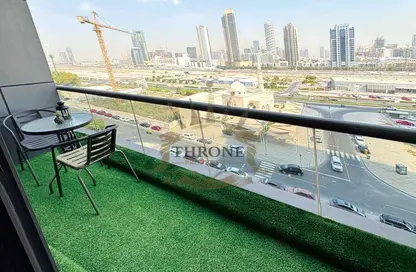 شقة - غرفة نوم - 2 حمامات للبيع في برج حمزة - مدينة دبي الرياضية - دبي