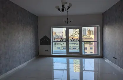 شقة - غرفة نوم - 2 حمامات للايجار في ايميرالد جي في سي - قرية الجميرا سركل - دبي