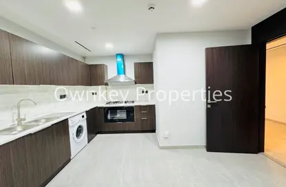 Apartment - 2 Bedrooms - 4 Bathrooms for rent in Mankhool Road - Bur Dubai - Dubai