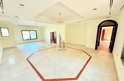 Villa - 4 Bedrooms - 4 Bathrooms for rent in Umm Suqeim 2 Villas - Umm Suqeim 2 - Umm Suqeim - Dubai