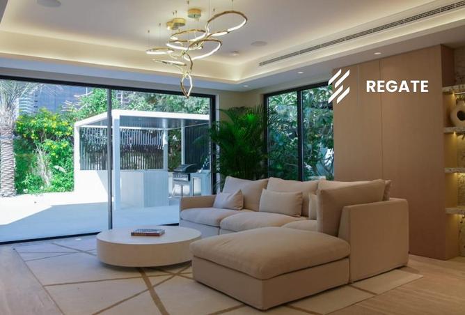 15704651 - Property Image 2