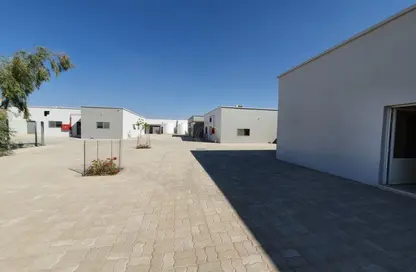 Terrace image for: Labor Camp - Studio - 1 Bathroom for rent in Al Sinaiya - Al Ain, Image 1