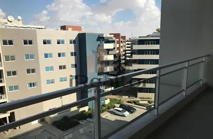 Apartment - 2 Bedrooms - 2 Bathrooms for rent in Tower 1 - Al Reef Downtown - Al Reef - Abu Dhabi