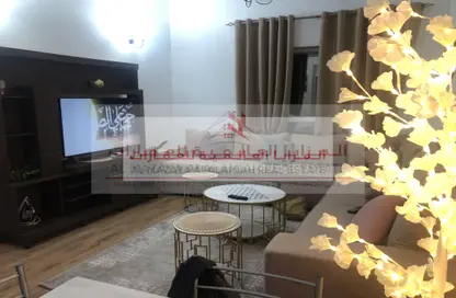 شقة - 2 غرف نوم - 2 حمامات للايجار في برج  المها - المجاز - الشارقة
