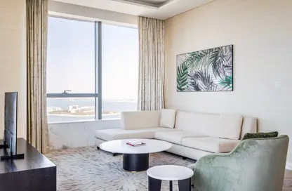 Apartment - 1 Bedroom - 1 Bathroom for rent in The Palm Tower - Palm Jumeirah - Dubai