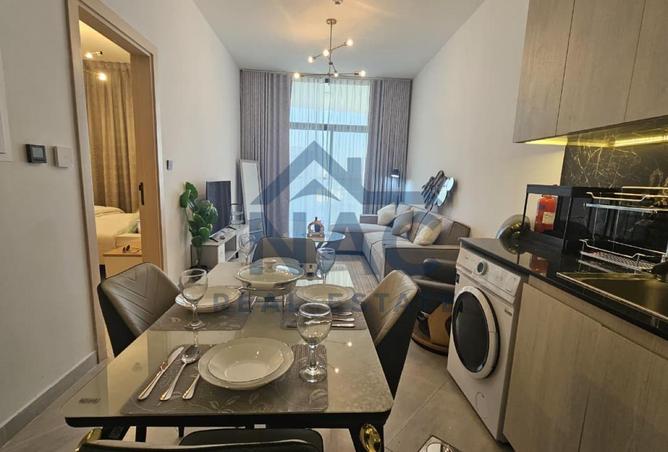 Fully Furnished | Modern design | Prime Location