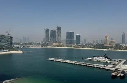 Apartment - 1 Bedroom - 2 Bathrooms for rent in Palace Beach Residence - EMAAR Beachfront - Dubai Harbour - Dubai