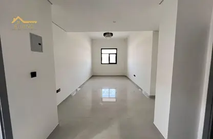 Apartment - 2 Bedrooms - 2 Bathrooms for rent in AlFalah - Muwaileh Commercial - Sharjah