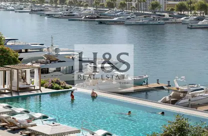 Apartment - 4 Bedrooms - 5 Bathrooms for sale in Baystar by Vida - Mina Rashid - Dubai