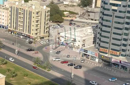 شقة - 3 غرف نوم - 3 حمامات للايجار في برج الكورنيش - طريق كورنيش عجمان - عجمان