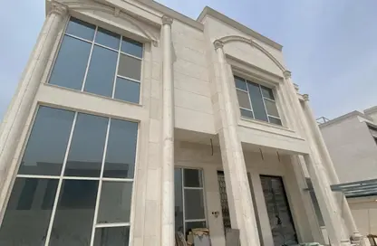 Villa - 5 Bedrooms - 7 Bathrooms for sale in Hoshi 2 - Hoshi - Al Badie - Sharjah