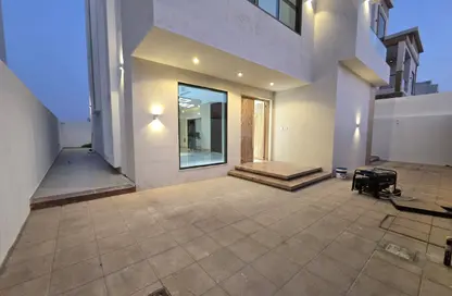 Villa - 6 Bedrooms - 7 Bathrooms for sale in Al Amira Village - Al Yasmeen - Ajman
